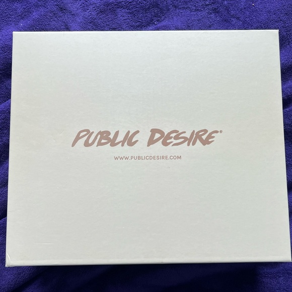 NWT High Heel Boots - Picture 7 of 7